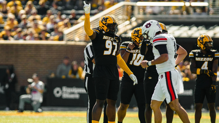 Mississippi State’s Eddie Kelly Jr. cleared to play against former team
