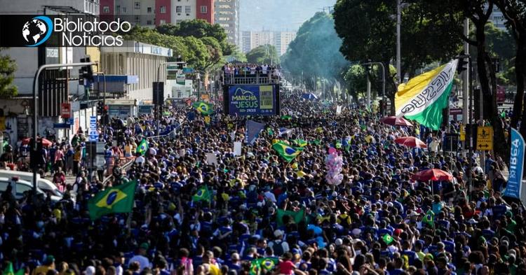 Cristianos inundan las calles de Río de Janeiro para celebrar la “Marcha para Jesús”