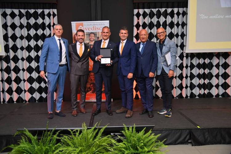 Un calabrese tra le eccellenze italiane della vendita diretta: a Patrizio Tiesi il premio nazionale Avedisco 2026