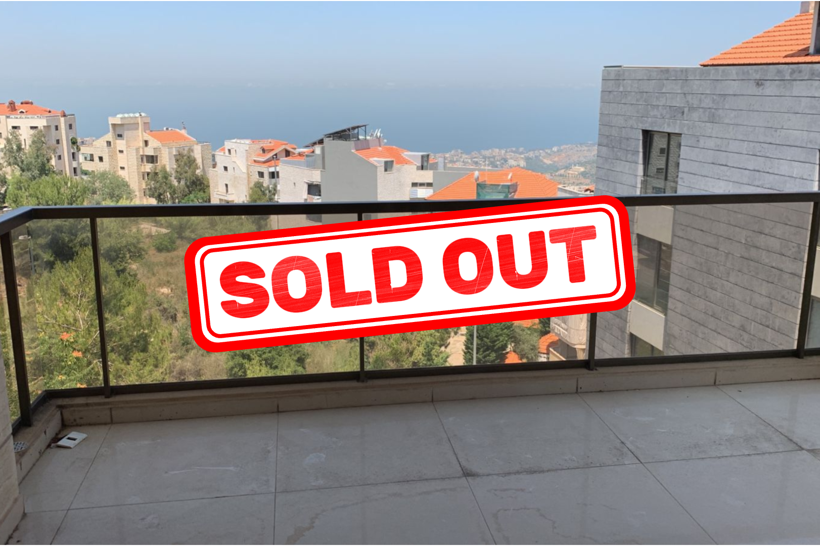 Apartment for sale in Mazraat Yashouh