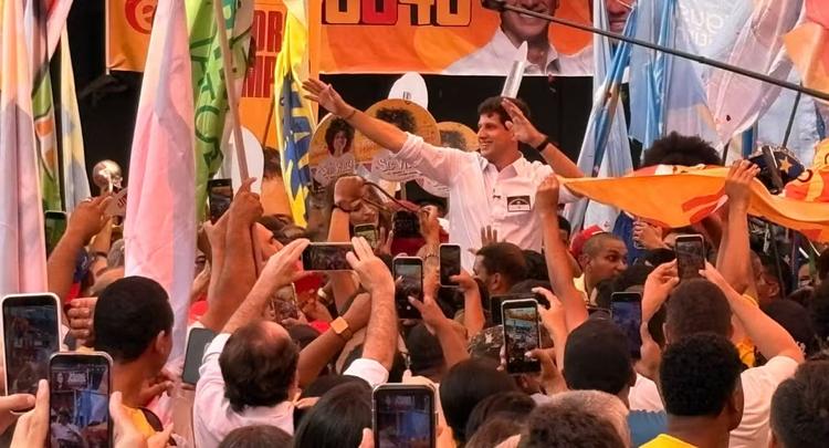 PSB lança candidatura de João Campos ao governo de Pernambuco