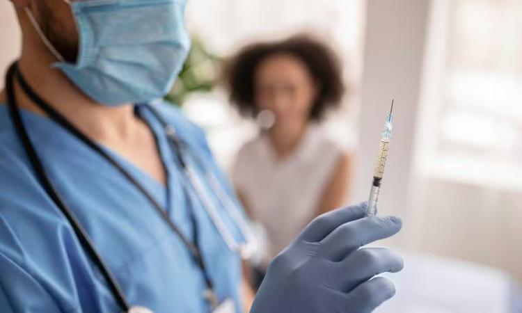 Instituto oferece inscrição para curso técnico de enfermagem gratuito em Salvador