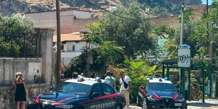 Sferracavallo, lite tra parenti finisce in tragedia: morto un uomo dopo uno scontro col cognato