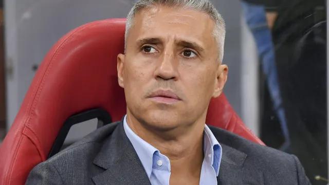 Demitido pelo São Paulo, Hernán Crespo vira prioridade para assumir Racing
