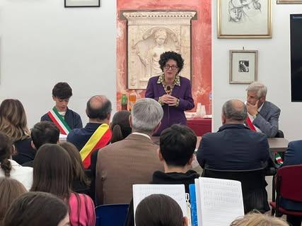 Ieri abbiamo inaugurato con la Prefettura di Catania la mostra sulla Costituzione.  È stato emozionante e vedere i nostr...