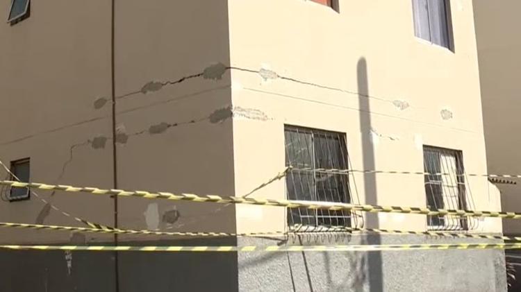 Risco de colapso interdita prédio e obriga 16 famílias a deixar apartamentos em Vila Velha