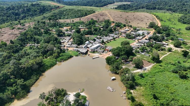Foto colorida de aérea do garimpo de São José, no município de Jacareacanga (PA).