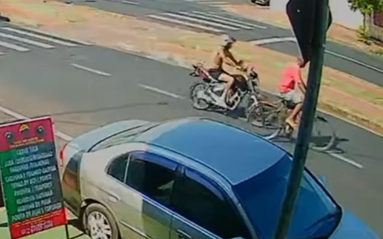 Ciclista de 63 anos morre após ser atingido por moto em Ribeirão Preto, SP; VÍDEO
