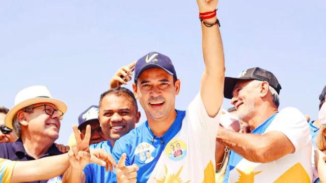 Vicentinho Júnior é eleito governador do estado do Tocantins