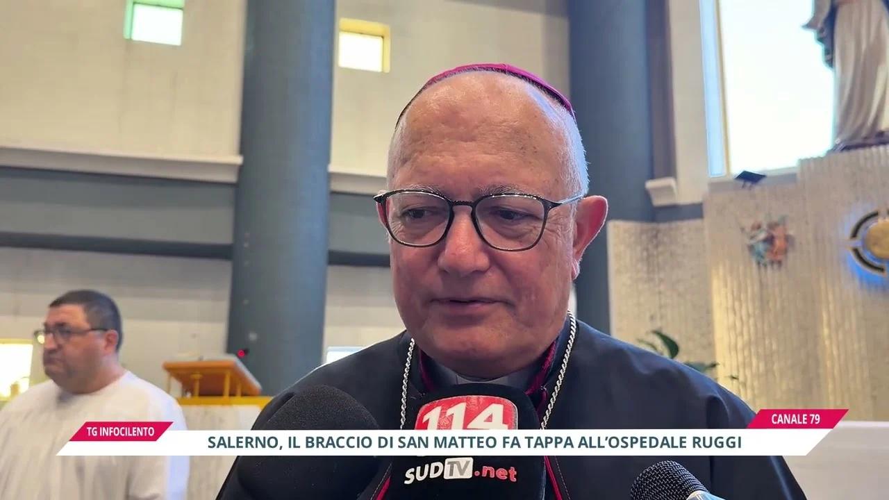 Salerno, il braccio di San Matteo in visita al Ruggi: fede, conforto e speranza per pazienti e operatori sanitari