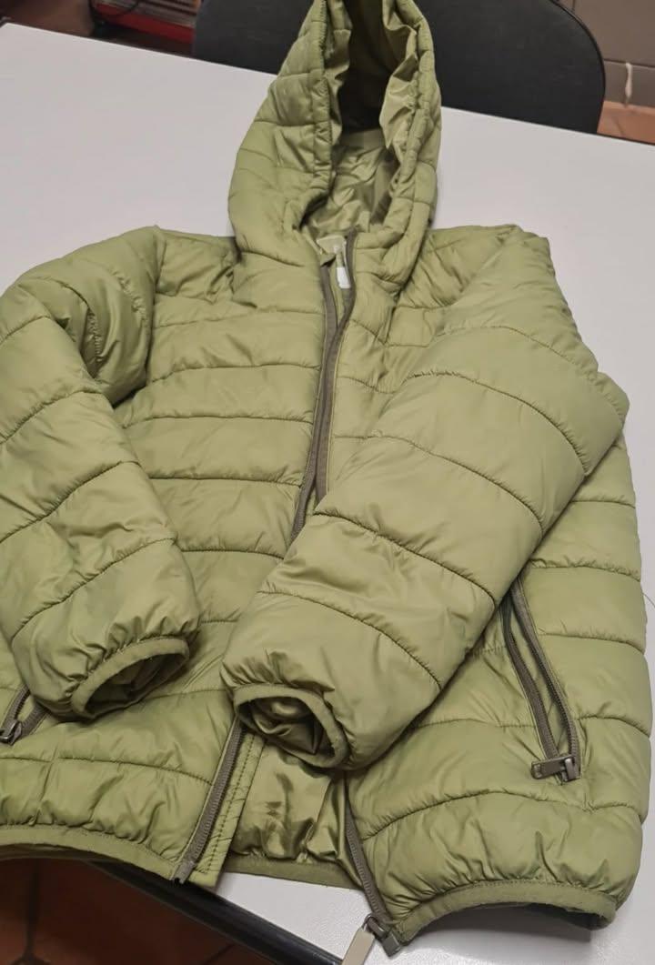 Comunichiamo che è stao trovato un Giubbino all'interno del Parco Giochi di Viale Regina Margherita. Chi lo riconosce pu...