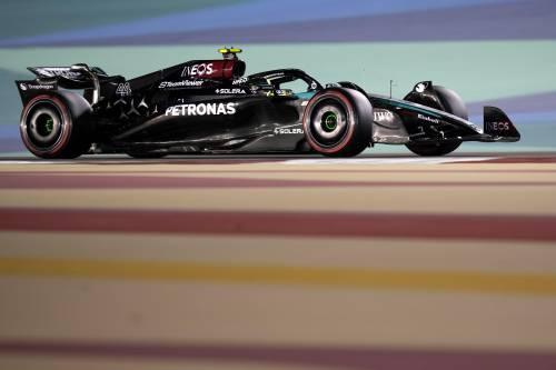 GP Bahrain, prove libere: Mercedes e Ferrari mettono nel mirino la Red Bull