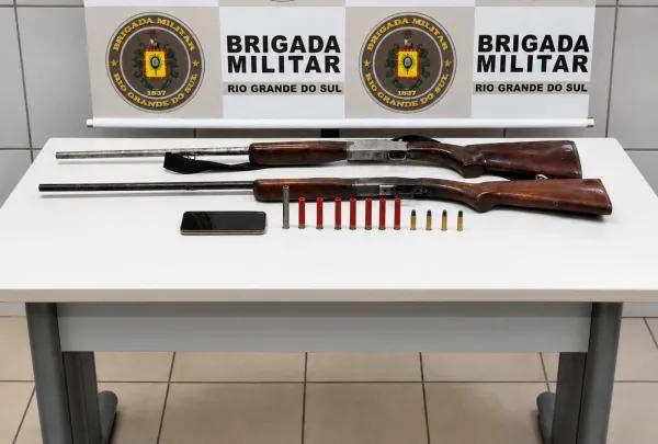 Brigada Militar prende  dois homens por porte ilegal de armas em Cruz Alta