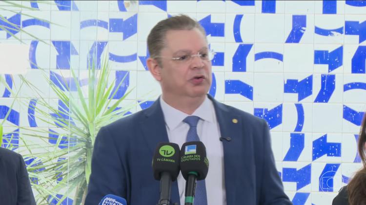 PF investiga se aliados de Sóstenes forjaram escritura de imóvel para justificar dinheiro apreendido