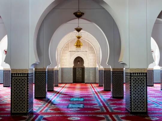 مطالب برلمانية بتحسين الوضعية المادية للعاملين بالمساجد