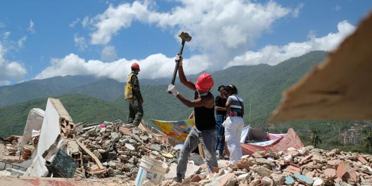 Terremoto in Venezuela, 3.600 morti: Caracas chiede lo sblocco dei fondi congelati per ricostruire