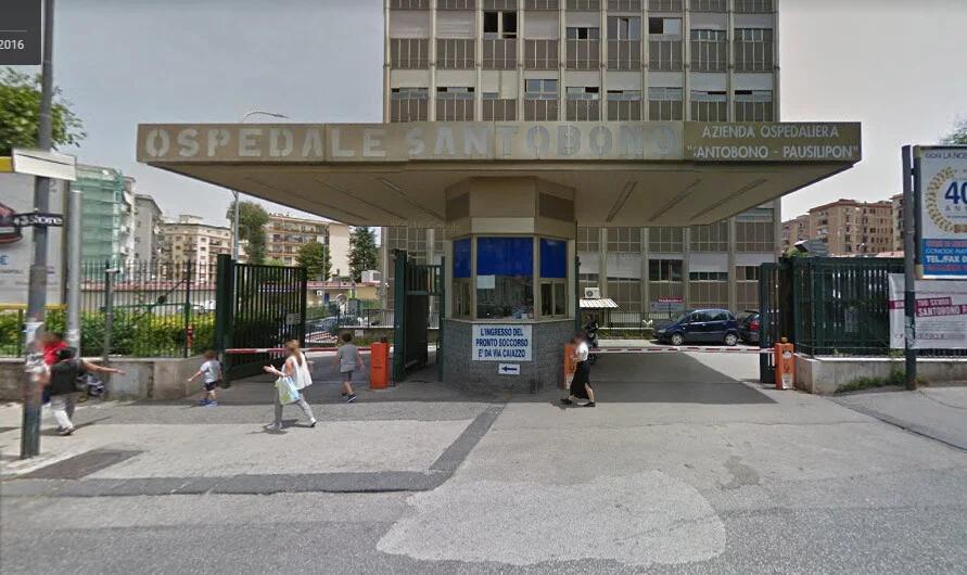 Torre Orsaia, bimbo cade dalla bici: trasferito in codice rosso al Santobono