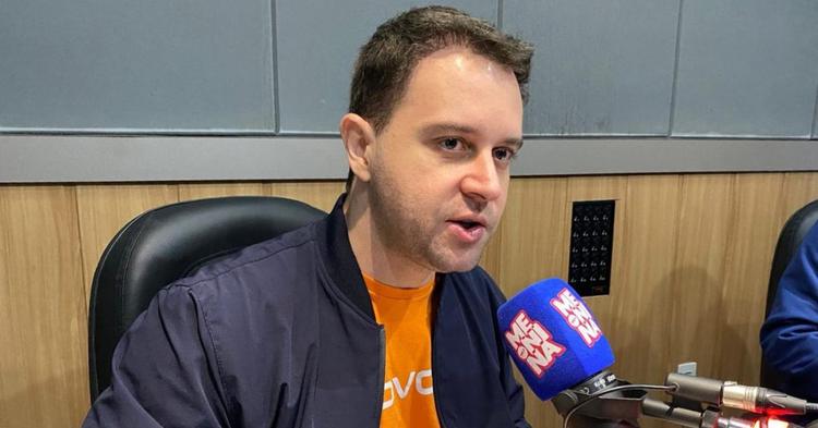 “Vou me preocupar com a minha campanha”: Lucas Gotardo é pré-candidato a deputado estadual por Santa Catarina