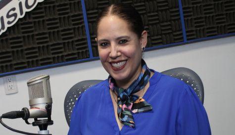 Karla Aline Herrera promete certeza laboral a maestros del CMA tras manifestaciones