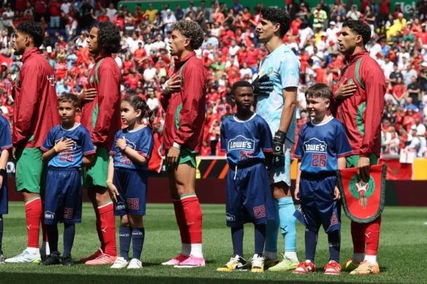 الاعلان عن تشكيلة المنتخب المغربي امام اسكتلندا في ثاني مباراة لهما في المونديال
