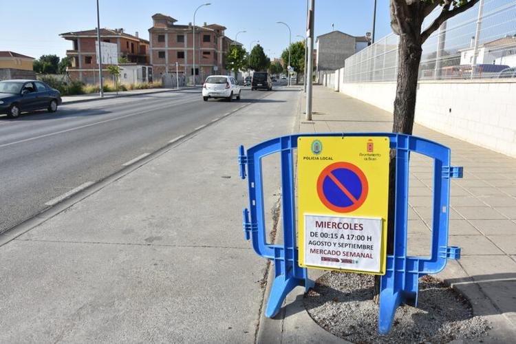 Esta semana, los mercados semanales se trasladan a la avenida del Mediterráneo y aparcamiento de la piscina cubierta