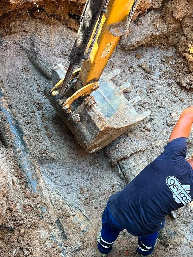 AGGIORNAMENTO LAVORI AMAP DI RIPARAZIONE GUASTO CONDOTTA IDRICA L’Amap sta eseguendo, già da stamattina, i lavori di sca...