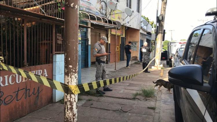 Homem é condenado a 29 anos por matar companheira a facadas e decapitá-la em Viamão