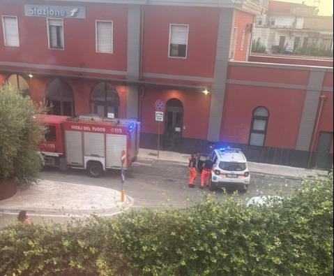 Frattamaggiore, persona travolta e uccisa da un treno: circolazione sospesa tra Aversa e Napoli