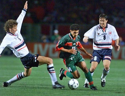 المغرب واسكتلندا في مواجهة حاسمة تعيد ذكريات مونديال 1998