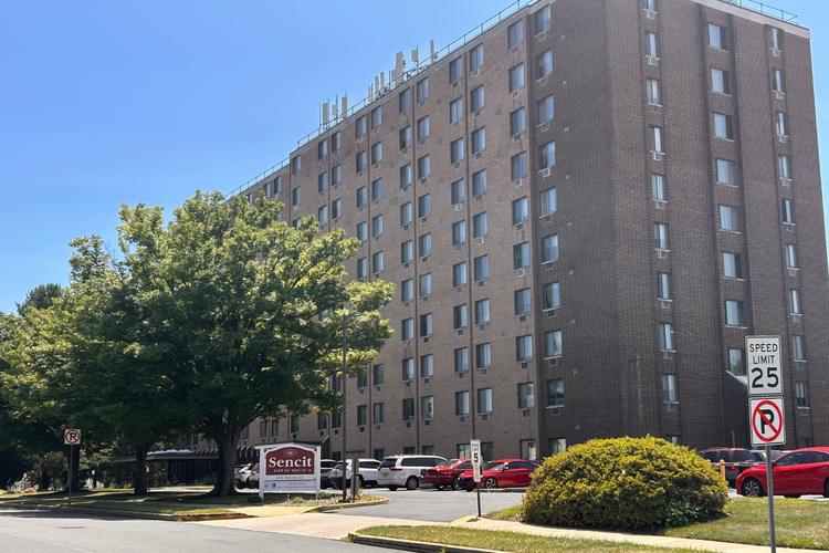 Sencit Towne House Apartments in Cumru Township