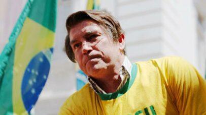 Jim Caviezel temia levar facada real em ‘Dark Horse’, filme sobre Bolsonaro