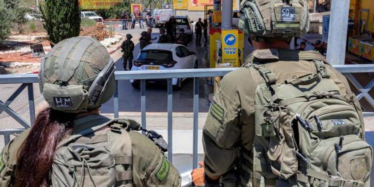 Sparatoria a nord di Tel Aviv. Hamas: "Attentato eroico, la resistenza continua"