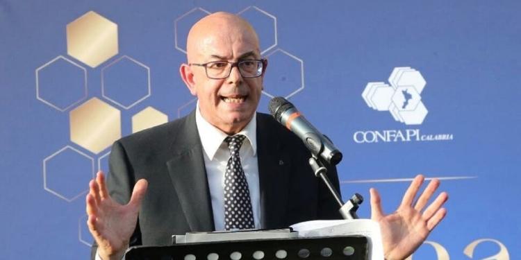 Il Cnel: regge il commercio al dettaglio. Made in Calabria “spinto” dal digitale
