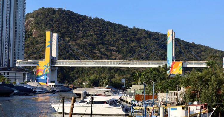 Balneário Camboriú lança licitação de R$ 256 mil para manutenção da Passarela da Barra