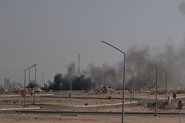 Incêndios causados por ataque do Irã a usina de dessalinização de água no Kuwait são controlados