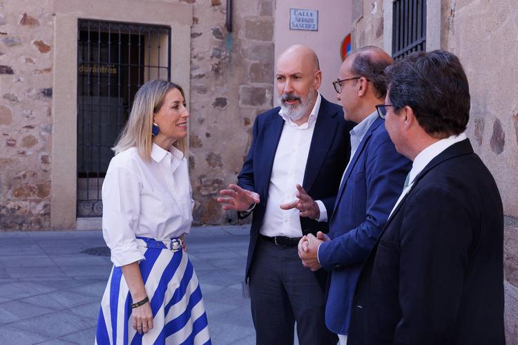 III edición de 'Extremadura, destino inversor', en imágenes