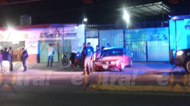 Riña a sillazos en negocio de micheladas provoca movilización en la zona sur de Morelos