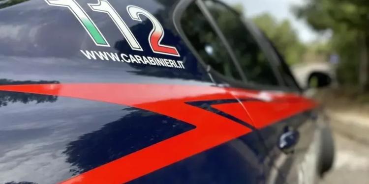 Violenta una 17enne nel Materano, arrestato un 18enne