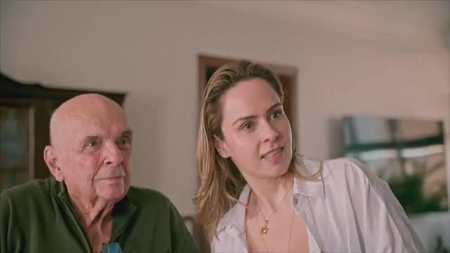 Ana Paula conta como reagiu ao descobrir morte do pai dois dias antes da final: 'queria sair correndo'