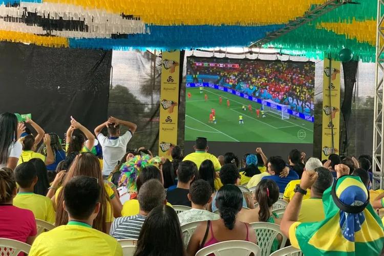 Saiba onde assistir os jogos do Brasil na Copa do Mundo na Baixada Santista