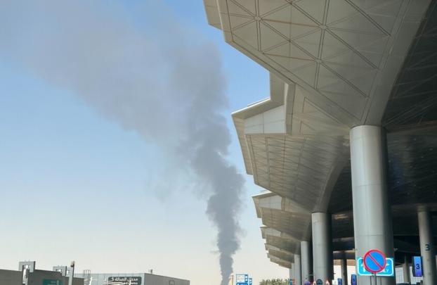 الحوثيون يهددون بإغلاق مطارات السعودية