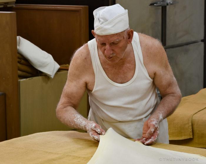 Giorgos Hatziparaskos: The Last Phyllo Master of Greece