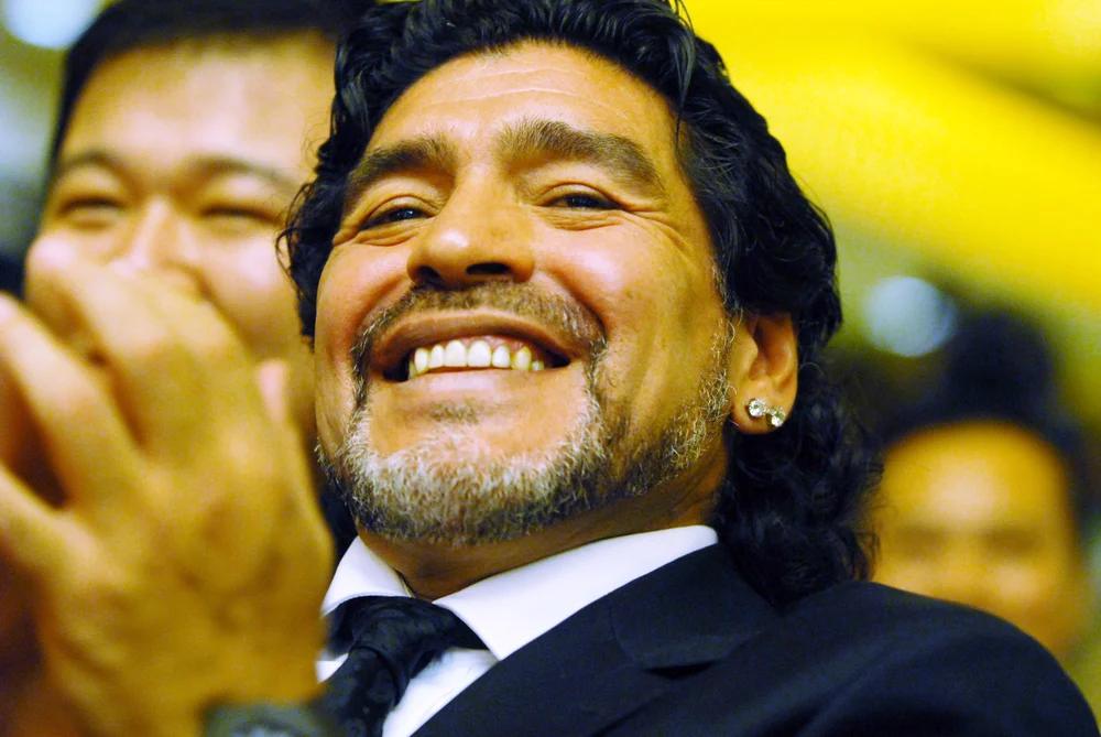 Maradona tra mito e riscatto sociale: un seminario all’università con Carmando e Signorini