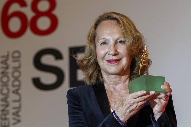 Lutto nel cinema: a 77 anni è morta l’attrice francese Nathalie Baye