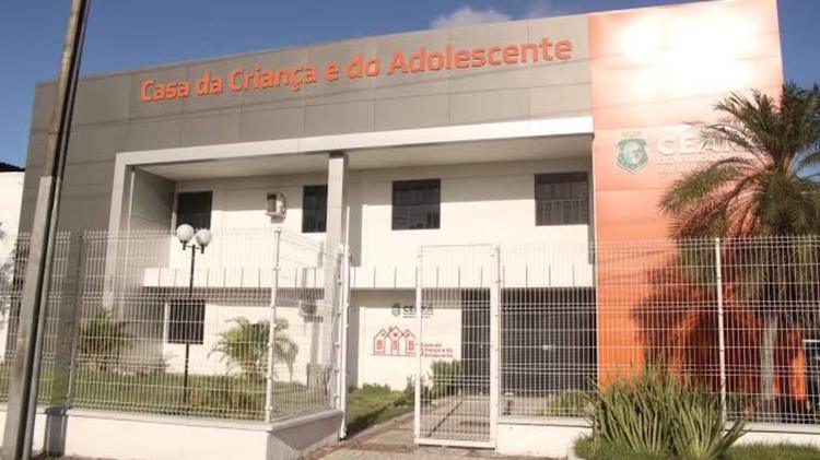Mãe de bebê de 10 meses morta vítima de estupro estava em casa e achava que filha estava engasgada
