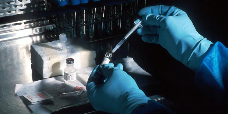 Risultati positivi del test sul vaccino contro il melanoma: Moderna senza freni in Borsa, titolo vola a +130%