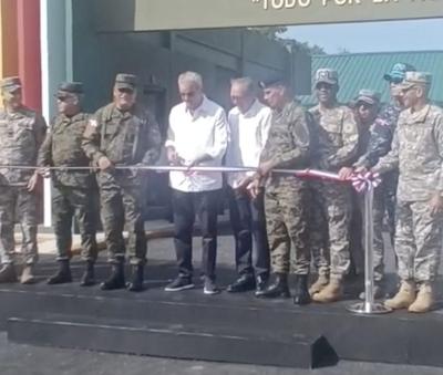 Abinader inaugura nuevas instalaciones del Batallón de Transportación del Ejército