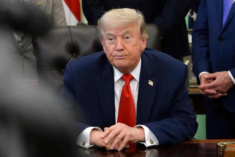 Deal is reached to end Iran war and Trump orders stop to U.S. naval blockade