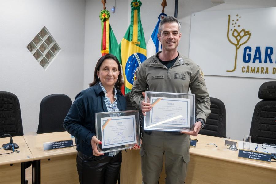 Câmara entrega Menção Honrosa à Brigada Militar e à Realtur Viagens e Turismo