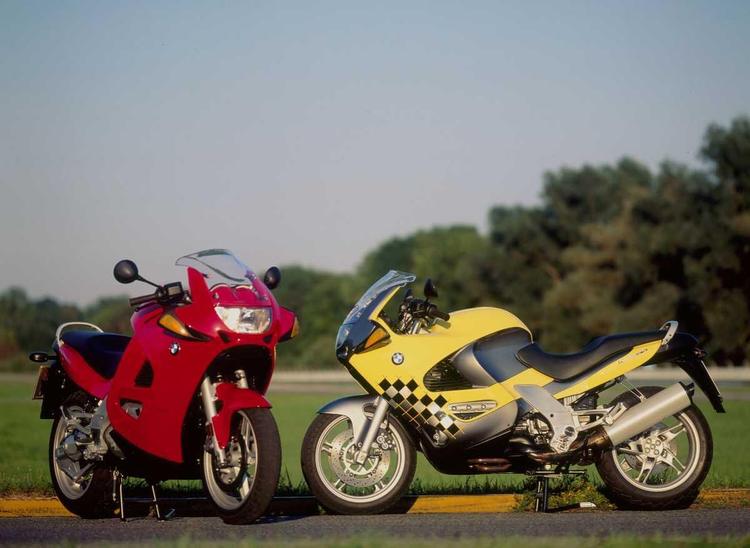 BMW MOTORRAD CELEBRA LOS 50 AÑOS DE PRODUCCIÓN DE LAS BMW RS Y DE LAS MOTOS DE COMPETICIÓN